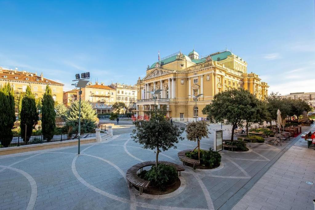 Apartment West Rijeka Luaran gambar